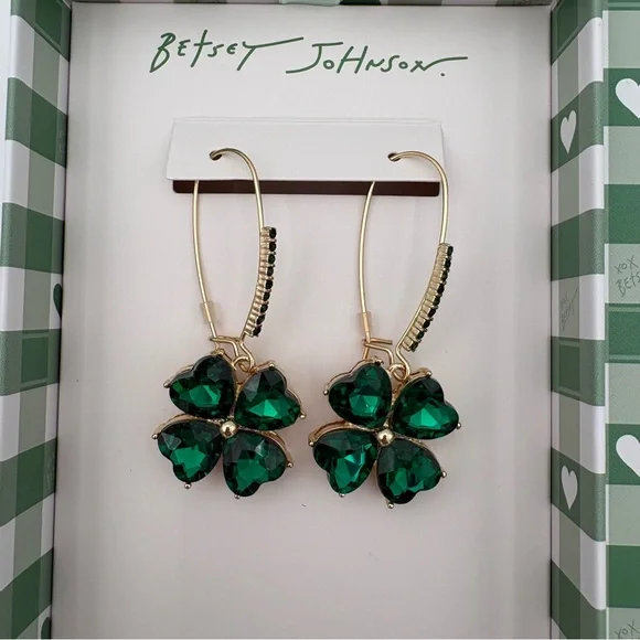 Betsey Johnson Green Crystal Shamrock Clover Drop Earrings NWT - Picture 3 of 6